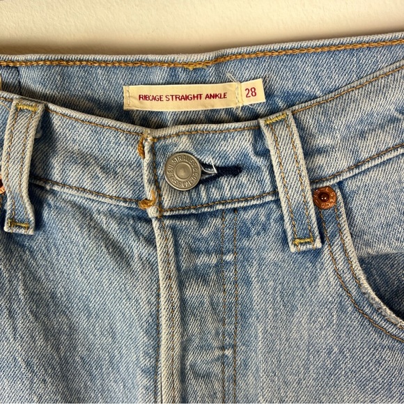 LEVI’S Ribcage Straight Ankle Jeans Distressed Size 28 - Picture 3 of 11
